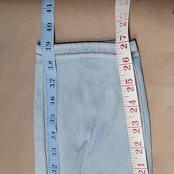 Rue21+ Size 20 High Rise Ankle Jeggings, Light Wash, Distressed, NEW with Tag - Picture 7 of 13